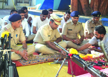 ભાવનગર જિલ્લા પોલીસ પરિવાર દ્વારા થયું શસ્ત્ર પૂજન