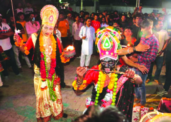 શહેરમાં નિકળ્યા મહાકાળી માતાજીના સ્વાંગ