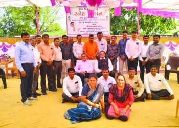 સર્વોત્તમ ડેરી સાથે સંયોજિત દૂધ મંડળીઓના કાર્યવાહકોનું યોજાયું સ્નેહમિલન