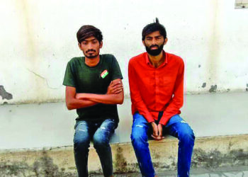 સુરકાની સગીરાની સતામણી કરી મરવા મજબૂર કરવા મામલે પોલીસ તંત્ર હરકતમાં : બે શખ્સની ધરપકડ