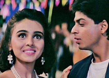 SRKની હિરોઈન ‘આના’નો સંપૂર્ણ લૂક બદલાઈ ગયો, 30 વર્ષ પછી આવી દેખાય છે અભિનેત્રી….