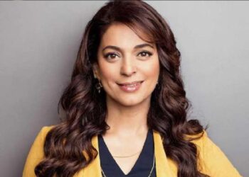 જુહી ચાવલાની જેમ તેની પુત્રી જાહ્નવી મહેતા પણ બબલી અને સુંદર છે, ફોટો જોઈને ફેન્સે કહ્યું- ‘તે બિલકુલ તેની માતા જેવી છે’