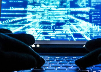 એક Like કરો અને 50 રૂપિયા કમાવો’ના ચક્કરમાં  નિવૃત્ત આર્મી મેને  એક કરોડ ગુમાવ્યા