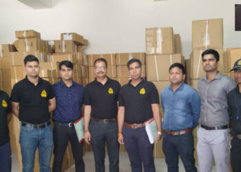 અમદાવાદ નજીક ચાંગોદર વિસ્તારમાંથી 20 કરોડ રુપિયાની દવાઓનો જથ્થો ઝડપાયો