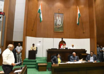 વિપક્ષનો સરકાર પર પ્રહાર: જવાબ આપો