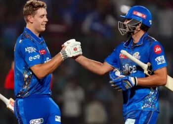 DC Vs MI: મુંબઈને 20મી ઓવરમાં 5 રનની જરૂર હતી, વાંચો મેચની છેલ્લા બોલ સુધીની રોમાંચક વાતો