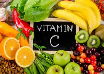 Vitamin C Rich Foods: આ વિટામિન સી ખાવાથી રોગપ્રતિકારક શક્તિ ઝડપથી વધશે, કોરોનાનો ડર નહીં રહે