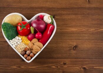 કયા ખોરાક શ્રેષ્ઠ છે અને કયો ખોરાક હૃદયના સ્વાસ્થ્ય માટે સૌથી ખરાબ છે?