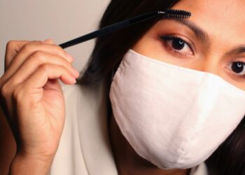 કોફી આઈબ્રોને જાડી કરવામાં મદદ કરે છે, બસ આ રીતે કોફી માસ્ક બનાવો