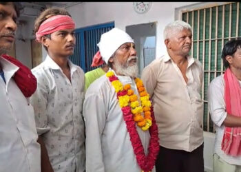 પત્નીનું  મોત થતાં પતિએ જીવતા સમાધિ લેવાનો નિર્ણય કર્યો