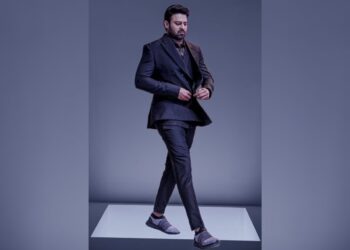 પ્રભાસ પાસે ઘર છે, કાર છે, પૈસા છે, તેના અભિમાન સામે બોલિવૂડ સ્ટાર્સ પણ ફિક્કા પડે છે…