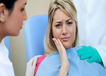 Toothache: દાંતના દુઃખાવાને કારણે તમારૂ માથુ ફરી ગયું છે? આ 3 ઘરગથ્થુ નુસખાથી દુખાવા દુર થશે…