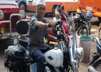 તારક મહેતા કા ઉલ્ટા ચશ્માના બાપુજી રિક્ષા છોડીને બુલેટ પર થયા સવાર, ચાહકોએ કહ્યું બબુચક…