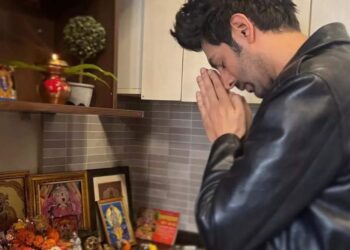 Entertainment: કાર્તિક આર્યનએ નવું ઘર ખરીદ્યું, મુંબઈમાં આટલા કરોડમાં લીધું લક્ઝુરિયસ એપાર્ટમેન્ટ