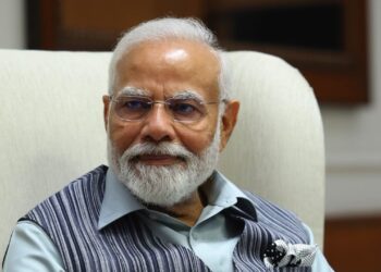 દેશના અત્યાર સુધીના લોકપ્રિય વડાપ્રધાન તરીકે નરેન્દ્ર મોદી મોખરે