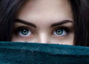 આંખોમાં આવતી ખંજવાળ હોઈ શકે છે ખતરનાક, આ ઘરગથ્થુ ઉપાયોથી મળશે તરત જ રાહત