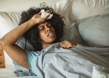 વાયરલ ફીવરના દુખાવાથી છુટકારો મેળવવા માટે અપનાવો આ ઘરેલું ઉપાય