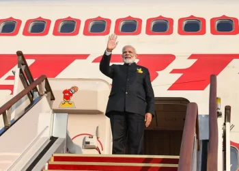 મોદી દ.આફ્રિકા જવા માટે રવાના