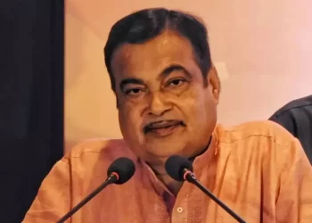 હિમાચલમાંની તબાહી જોઈને ગડકરી  ભાવુક થઈ ગયા