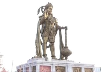 સ્વામિનારાયણ સંપ્રદાયના સાહિત્યને લઇ સંતો મેદાને, આજે લીંબડીમાં મહાસંમેલન