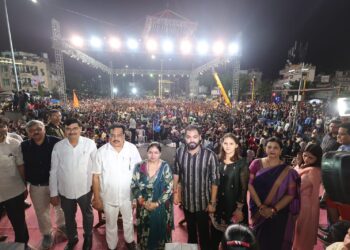 સુરત –  ગોલ્ડન દહીંહંડી કાર્યક્રમમા ભાજપા ગુજરાત પ્રદેશ અધ્યક્ષ સી.આર.પાટીલ ઉપસ્થિત રહ્યા