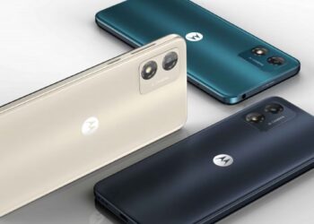Moto E13 નવા રંગમાં સાથે Flipkart પર ખરીદી માટે ઉપલબ્ધ, જાણો ફિચર્સ અને કિંમત અંગેની માહિતી