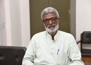 શિયાળામાં પડી શકે છે હાડ ધ્રૂજાવતી ઠંડી, તમે અને તમારા પરિવારના સભ્યોને આ રીતે કરો સુરક્ષિત!