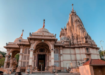 જશોનાથ મંદિર વિકાસ અને જીર્ણોદ્ધાર પેટે બંને ધારાસભ્યોના પ્રયત્નથી 99,98,400 મંજુર